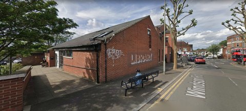 Worcester Park Library building on Windsor Road
